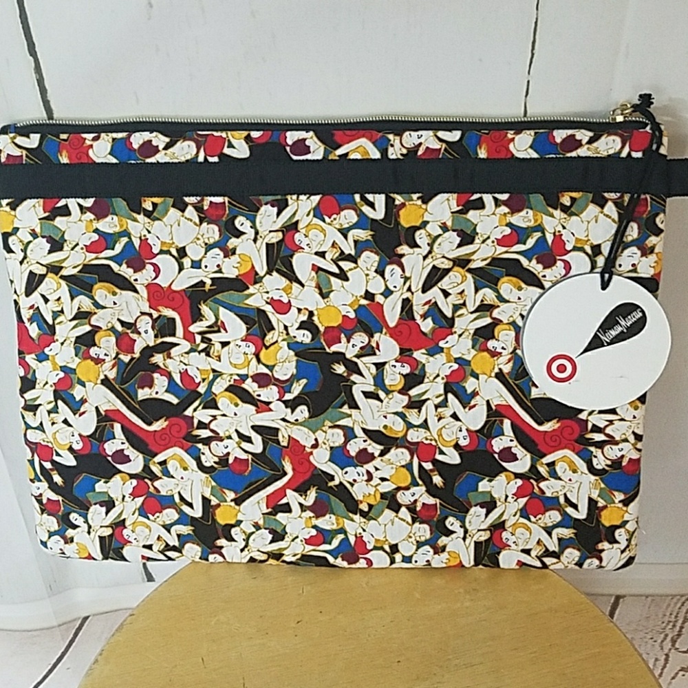 Travel Pouch
